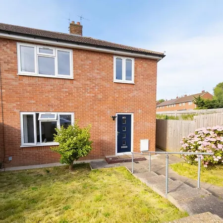 3br Family With Garden & Parking Holiday home Bristol