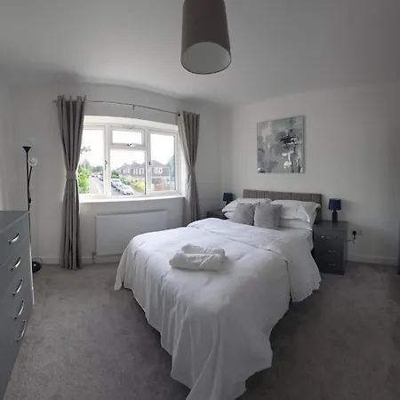 3br Family With Garden & Parking Holiday home *
